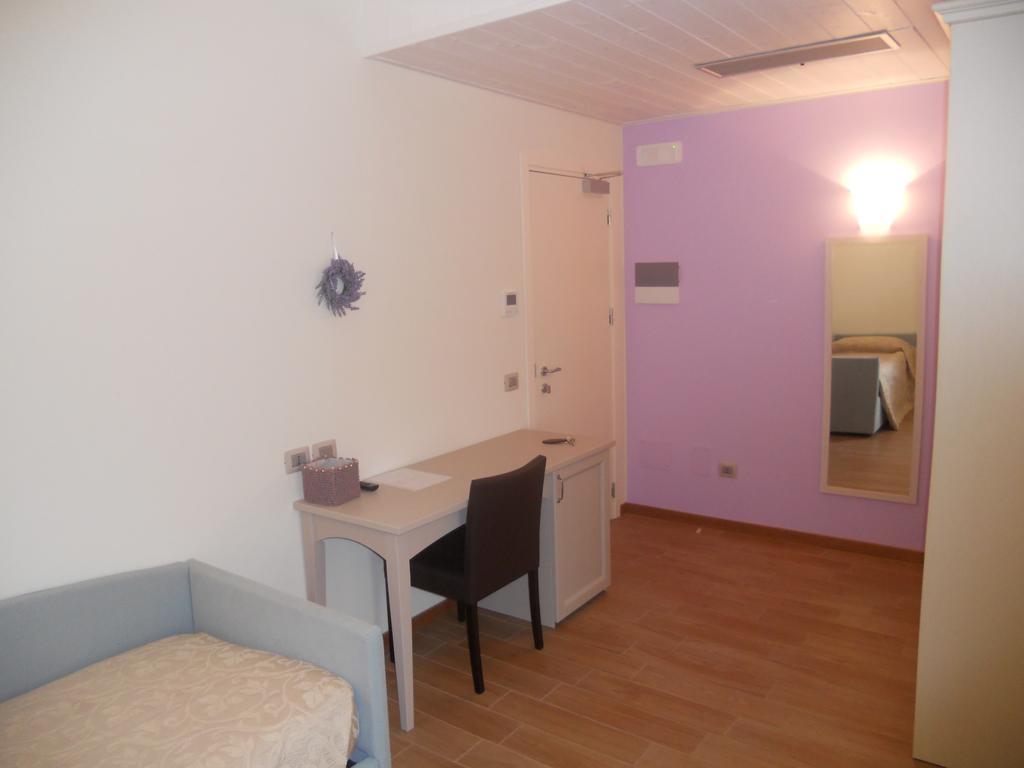 Agriturismo Ai Prati Lazise Kamer foto
