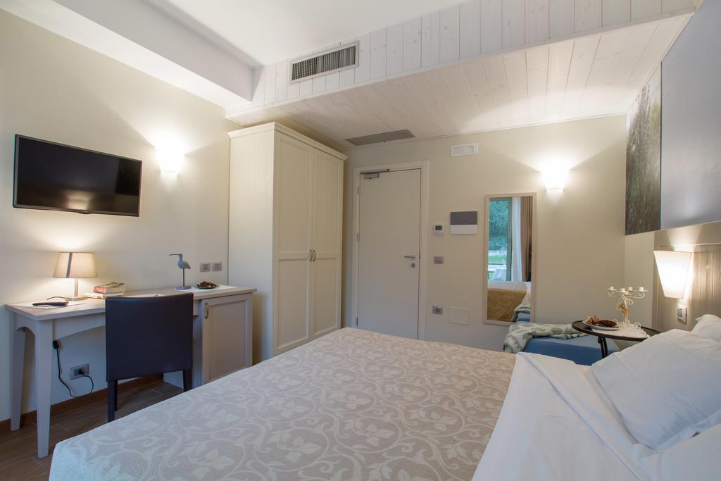 Agriturismo Ai Prati Lazise Buitenkant foto